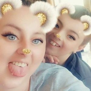 Meet your Posher, Monique